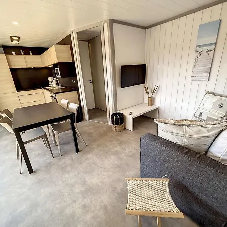 Chalet Chalet Jullouville, 3 Pieces, 4 Personnes - Fr-1-361-486 Jullouville