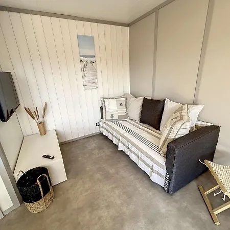 Chalet Jullouville, 3 Pieces, 4 Personnes - Fr-1-361-486 * Jullouville